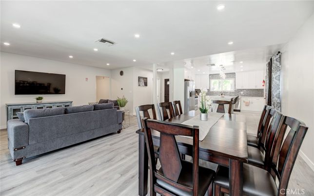 Dining room, Interior, Kitchen, Living room, Pendant Lights, Recessed Lighting, Wood Texture Flooring