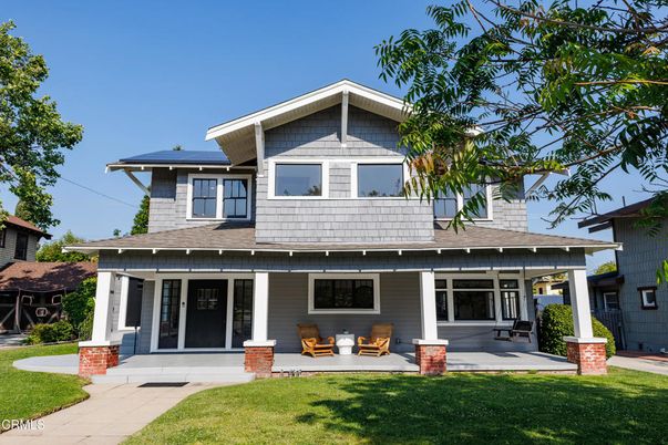 Exterior, Facade, American Craftsman