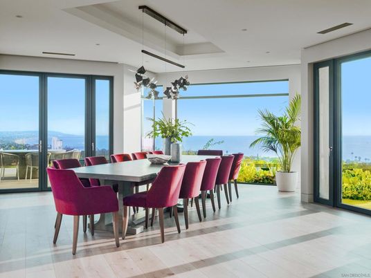 Dining room, Interior, Pendant Lights, Recessed Lighting, Water