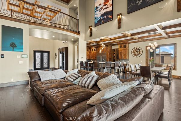 Chandelier, Dining room, Interior, Living room, Recessed Lighting, Wood Texture Flooring