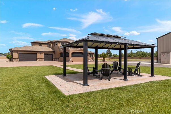 Backyard, Detached Garage, Exterior