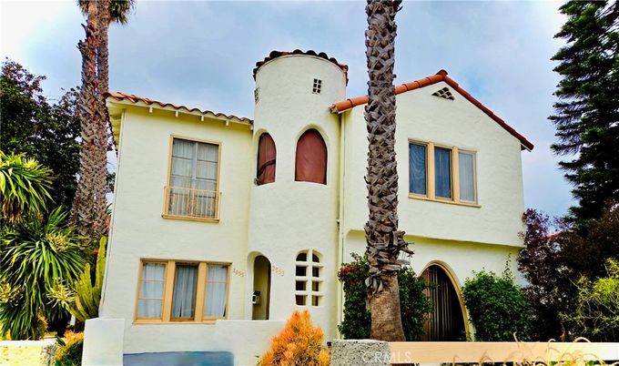 Exterior, Facade, Spanish Mediterranean