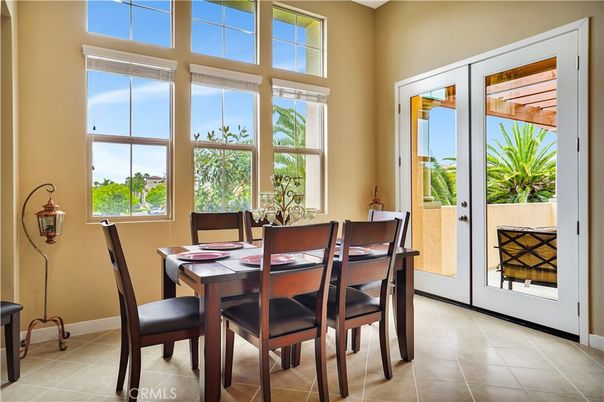 Dining room, Interior