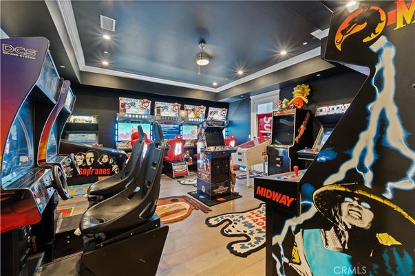 Game Room, Interior, Recessed Lighting, Wood Texture Flooring