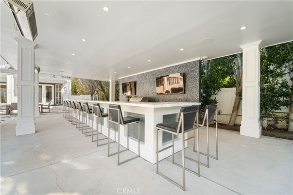 Exterior, Recessed Lighting