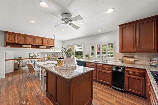 Dining room, Interior, Kitchen, Recessed Lighting, Wood Texture Flooring
