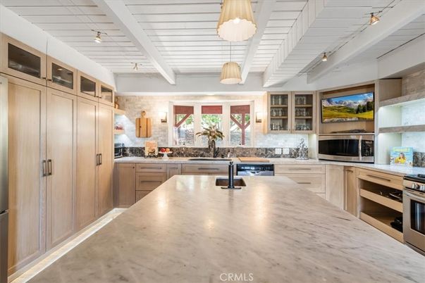 Interior, Kitchen, Pendant Lights, Stainless Steel Appliances