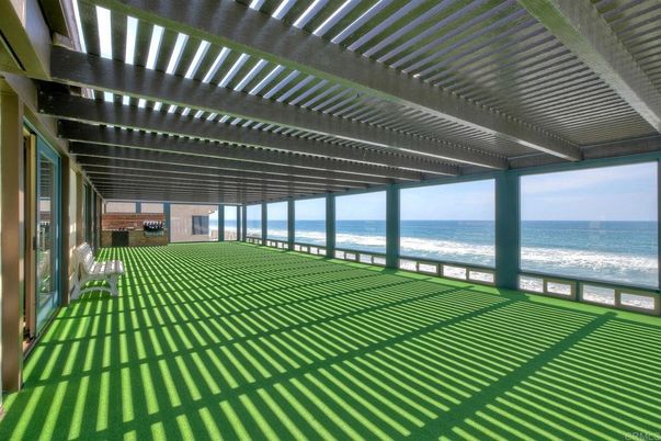 Exterior, Interior, Water