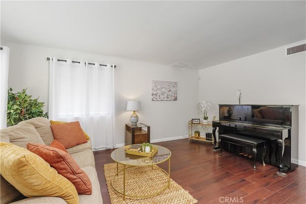 Interior, Living room, Piano, Wood Texture Flooring