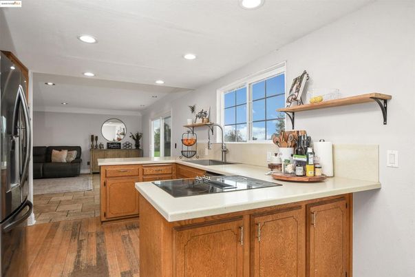 Interior, Kitchen, Recessed Lighting, Wood Texture Flooring