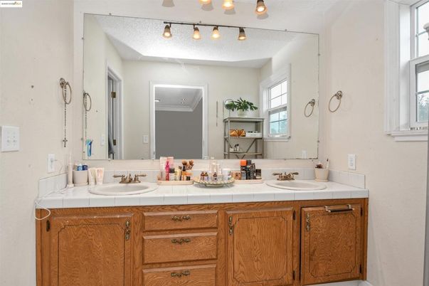 Bathroom, Dual Sink Vanities, Interior, Tile Countertops