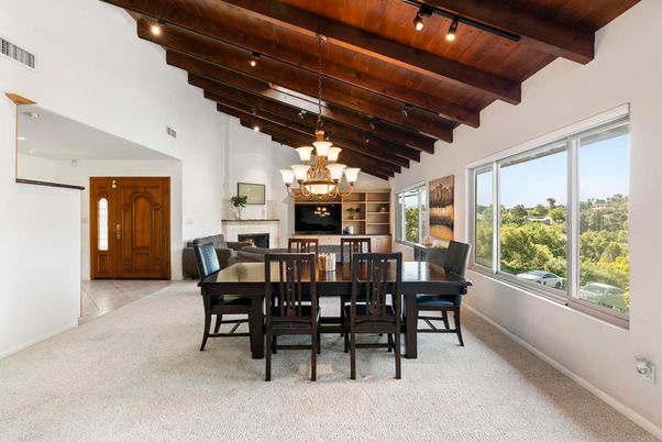 Chandelier, Dining room, Fireplace, Interior, Wooden Beams, Wooden Ceilings