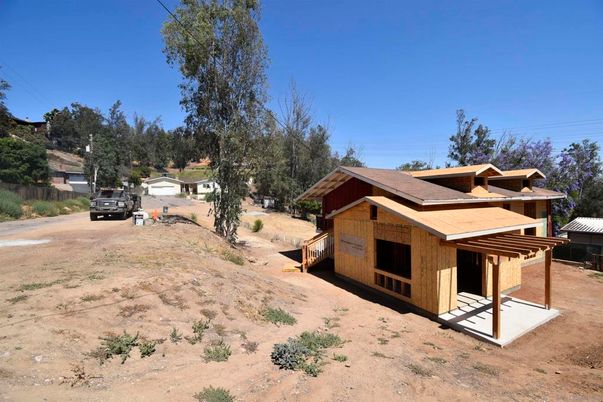 Backyard, Exterior