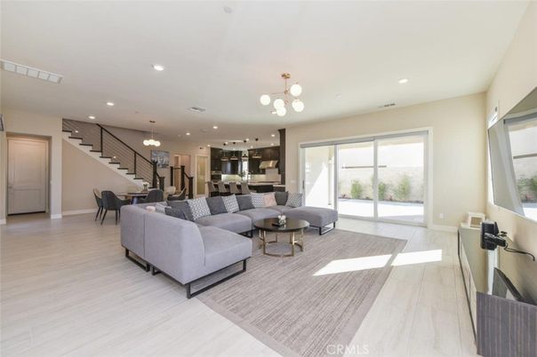 Dining room, Interior, Kitchen, Living room, Pendant Lights, Recessed Lighting, Stainless Steel Appliances