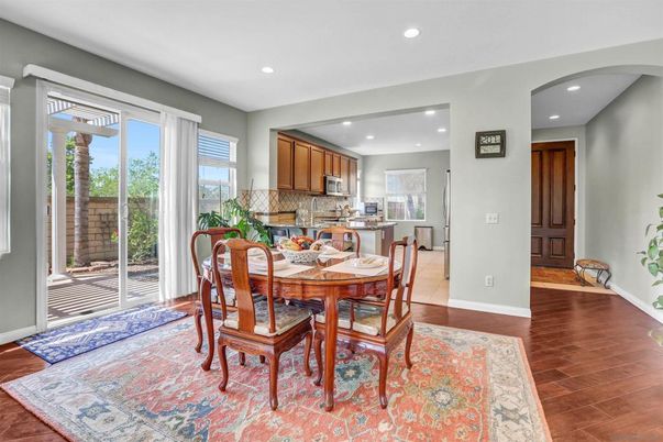 Dining room, Interior, Kitchen, Recessed Lighting, Wood Texture Flooring