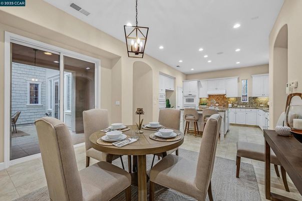 Dining room, Interior, Kitchen, Pendant Lights, Recessed Lighting
