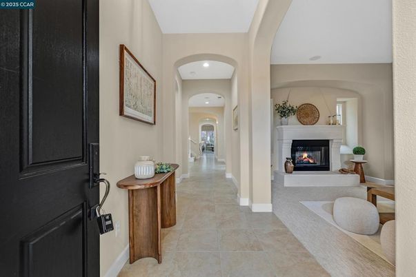 Fireplace, Interior, Recessed Lighting
