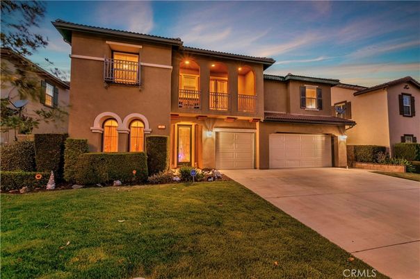 Attached, Backyard, Exterior, Facade, Mediterranean