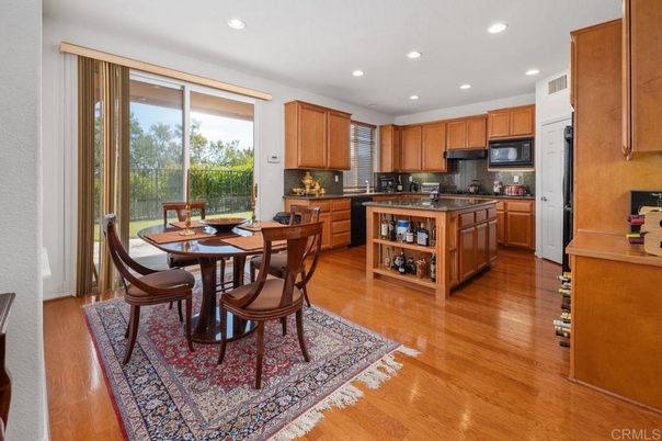 Dining room, Interior, Kitchen, Recessed Lighting, Wood Texture Flooring