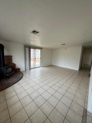 Empty room, Fireplace, Interior