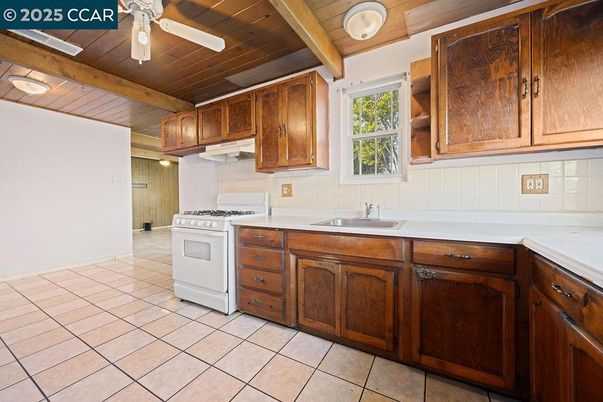 Interior, Kitchen, Wooden Beams, Wooden Ceilings