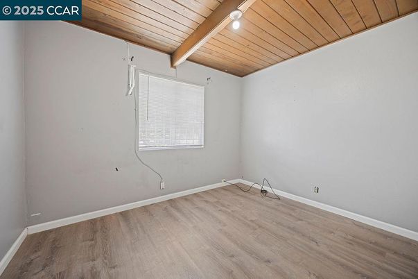 Empty room, Interior, Wooden Beams, Wooden Ceilings, Wood Texture Flooring