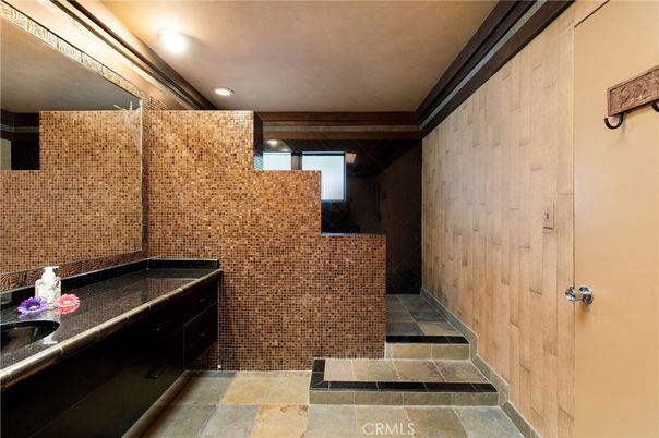 Bathroom, Interior, Recessed Lighting, Wooden Walls