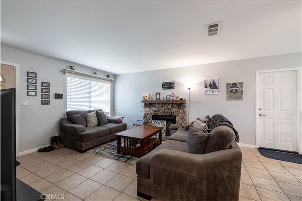 Fireplace, Interior, Living room