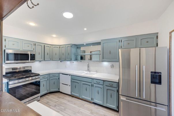 Interior, Kitchen, Recessed Lighting, Stainless Steel Appliances, Wood Texture Flooring