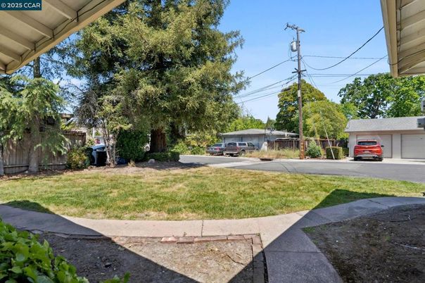Backyard, Detached Garage, Exterior