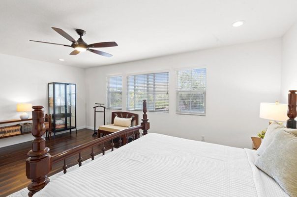 Bedroom, Interior, Recessed Lighting, Wood Texture Flooring
