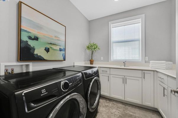 Interior, Recessed Lighting, Washer