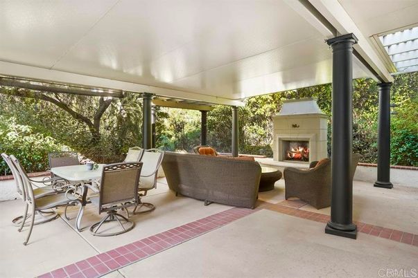 Exterior, Fireplace