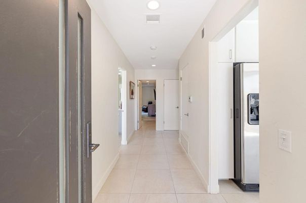 Interior, Recessed Lighting