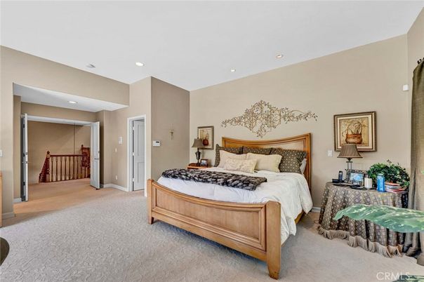 Bedroom, Interior, Recessed Lighting