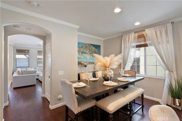 Dining room, Interior, Recessed Lighting, Wood Texture Flooring