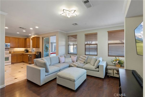 Interior, Kitchen, Living room, Recessed Lighting, Wood Texture Flooring