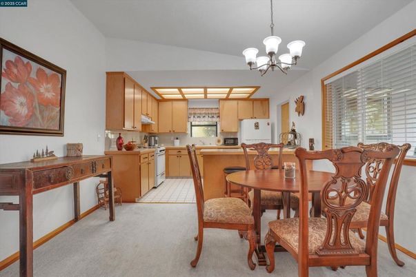 Chandelier, Dining room, Interior, Kitchen