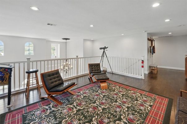 Chandelier, Interior, Recessed Lighting, Wood Texture Flooring