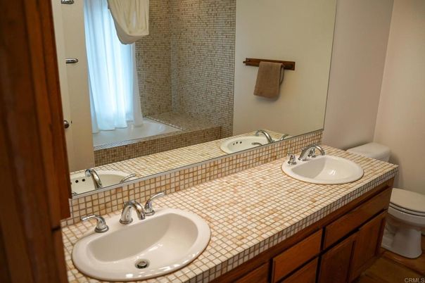 Bathroom, Interior, Tile Countertops