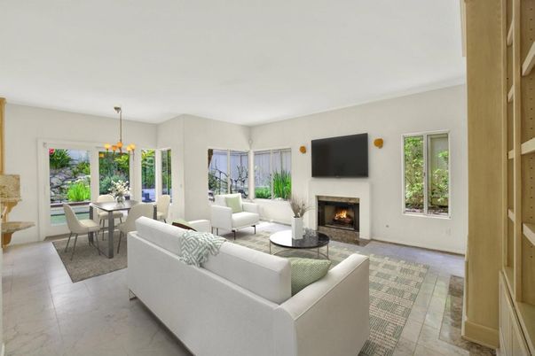 Chandelier, Dining room, Fireplace, Interior, Living room, Pendant Lights