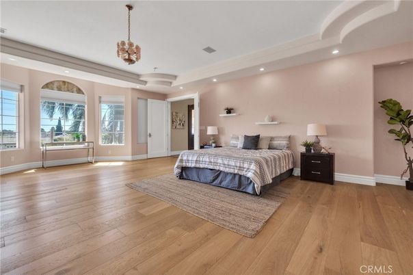 Bedroom, Interior, Pendant Lights, Recessed Lighting, Wood Texture Flooring