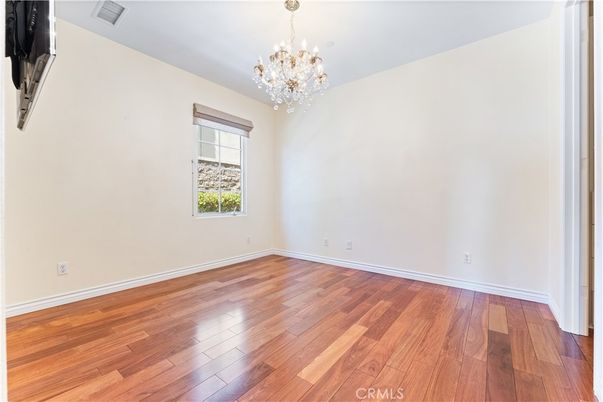Chandelier, Empty room, Interior, Wood Texture Flooring