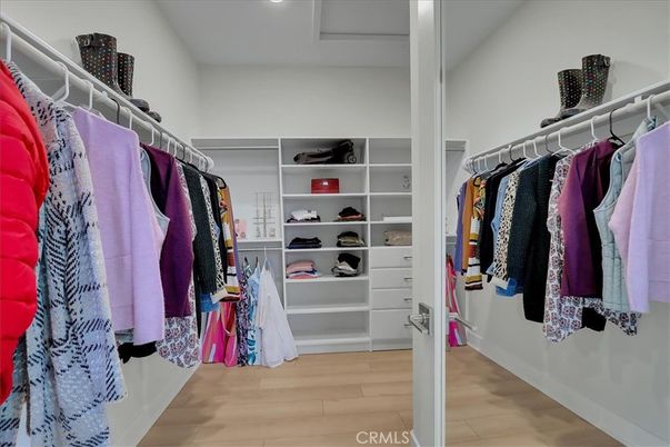Interior, Recessed Lighting, Walk-in Closets, Wood Texture Flooring