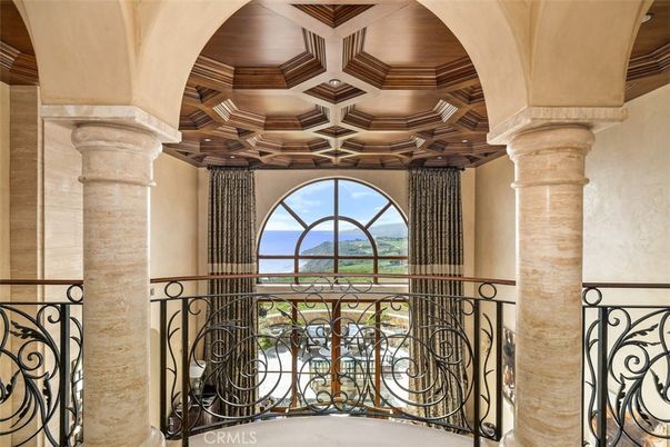 Interior, Water