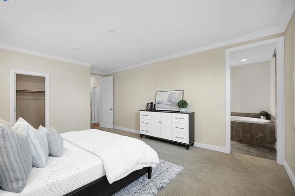 Bedroom, Interior, Recessed Lighting