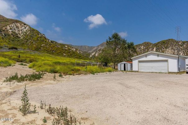 Backyard, Detached Garage, Exterior