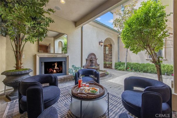 Exterior, Fireplace