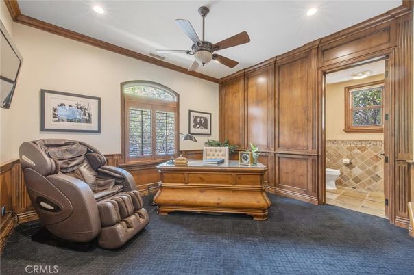 Home Office, Interior, Recessed Lighting, Wooden Walls
