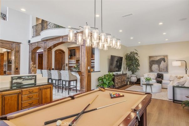 Billiard Table, Game Room, Interior, Living room, Pendant Lights, Recessed Lighting, Wood Texture Flooring